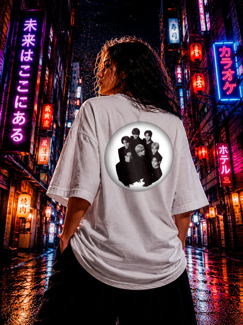 Drip&Verse white oversized cotton t-shirt with a black and white K-Pop group portrait in a circular graphic on the back.